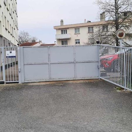 La Jol'Nantaise - Proche Tram Ligne 2 & 3 Et Bus Apartment น็องต์ ภายนอก รูปภาพ
