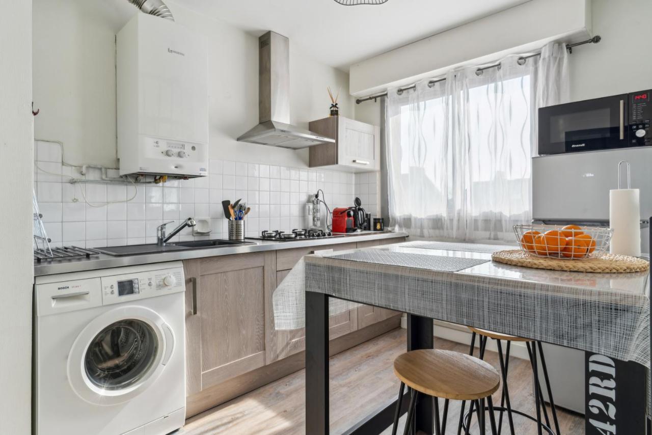 La Jol'Nantaise - Proche Tram Ligne 2 & 3 Et Bus Apartment น็องต์ ภายนอก รูปภาพ